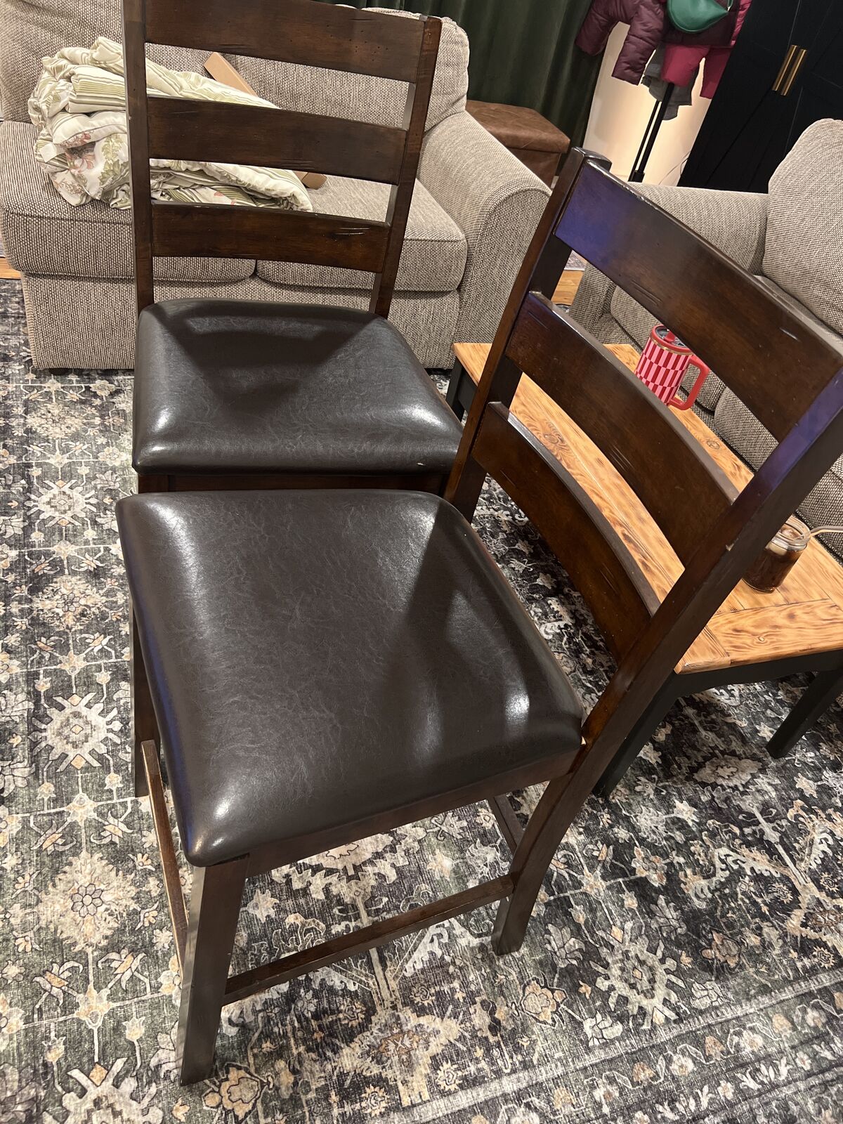 4 dining chairs