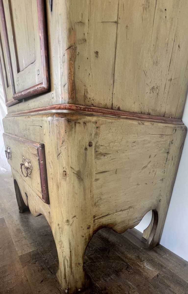Main image 8