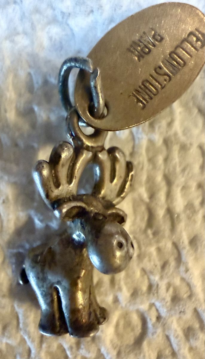Vintage Yellowstone Park Moose Charm Souvenir Keychain Pendant Collectible Wildlife