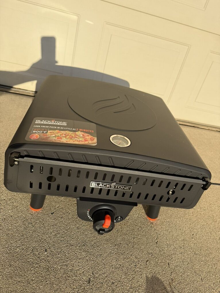 Blackstone Tabletop Pizza Oven