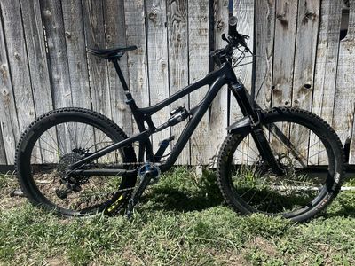 Santa Cruz Nomad 3 L 2014
