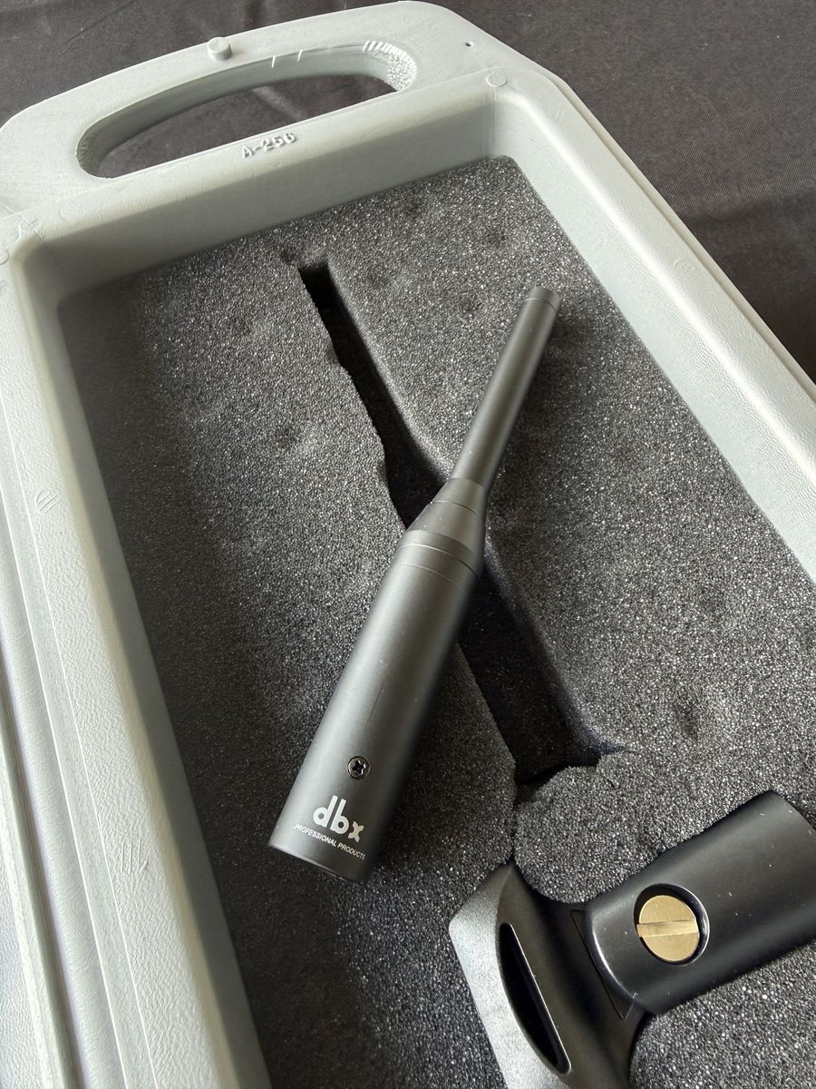 DBX RTA Mic