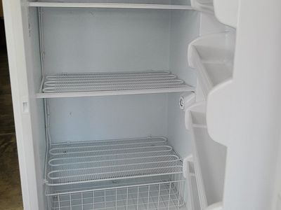 Clean 17 cf Upright Freezer~90 Day Guarantee