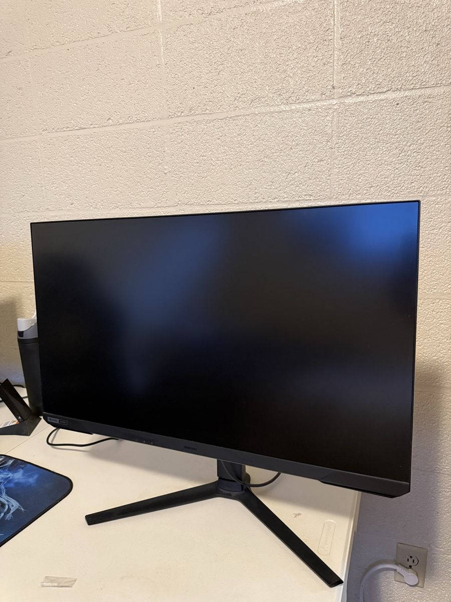 Samsung Odyssey G7 28” 4K 144Hz Gaming Monitor