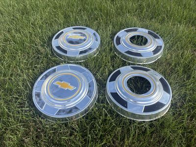 1973-87 Chevy C10 K10 4x4 Pickup Truck Van Square Body Dog Dish Hubcaps (Set of 4)