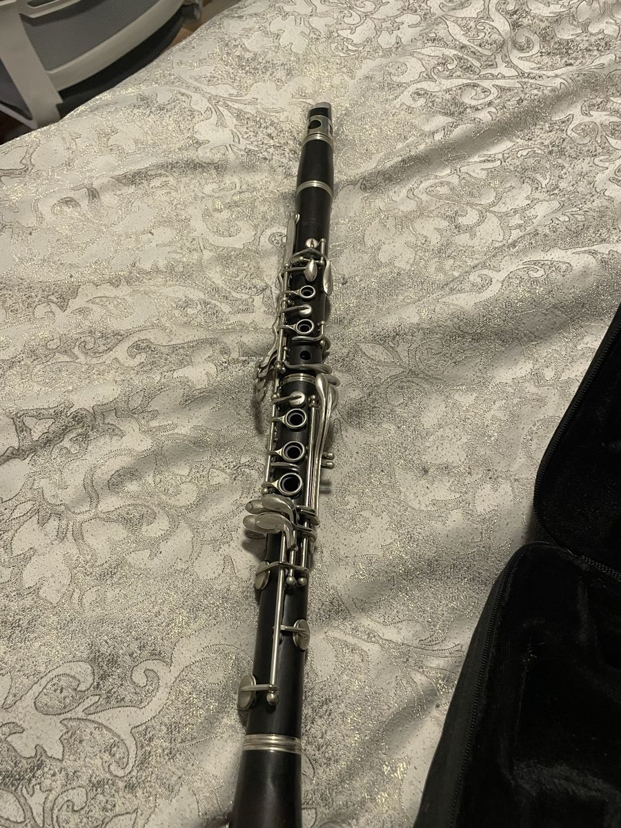 Selmer Wooden Clarinet Starter Set