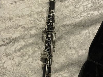 Selmer Wooden Clarinet Starter Set