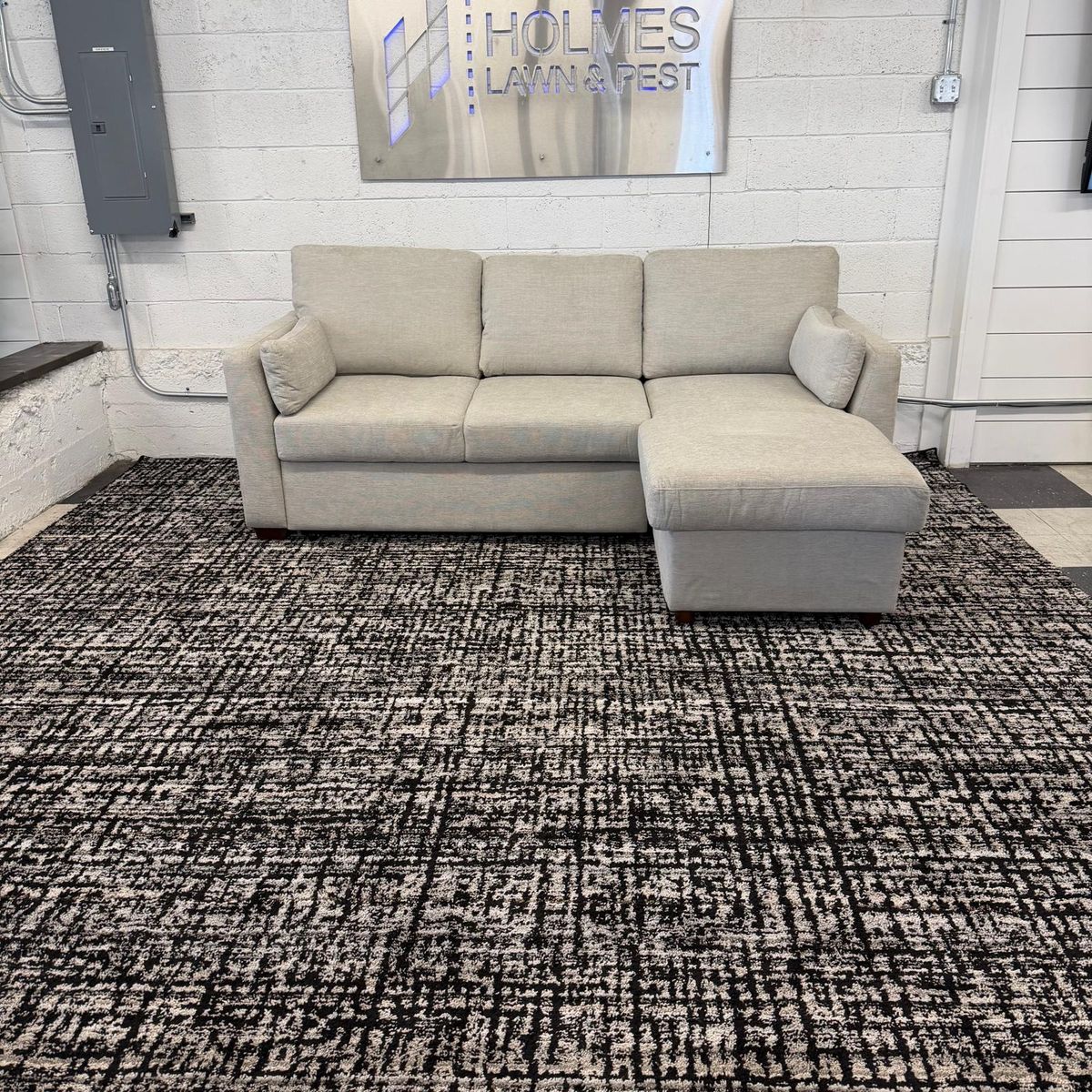 COSTCO LUKE FABRIC SLEEPER SOFA W/ REVERSIBLE STORAGE CHAISE, BEIGE!!