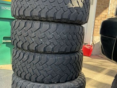 5 Falken Mud Terrain 285/70r17