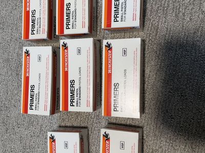 Winchester & Federal Small Pistol Primers Reloading Supplies Lot