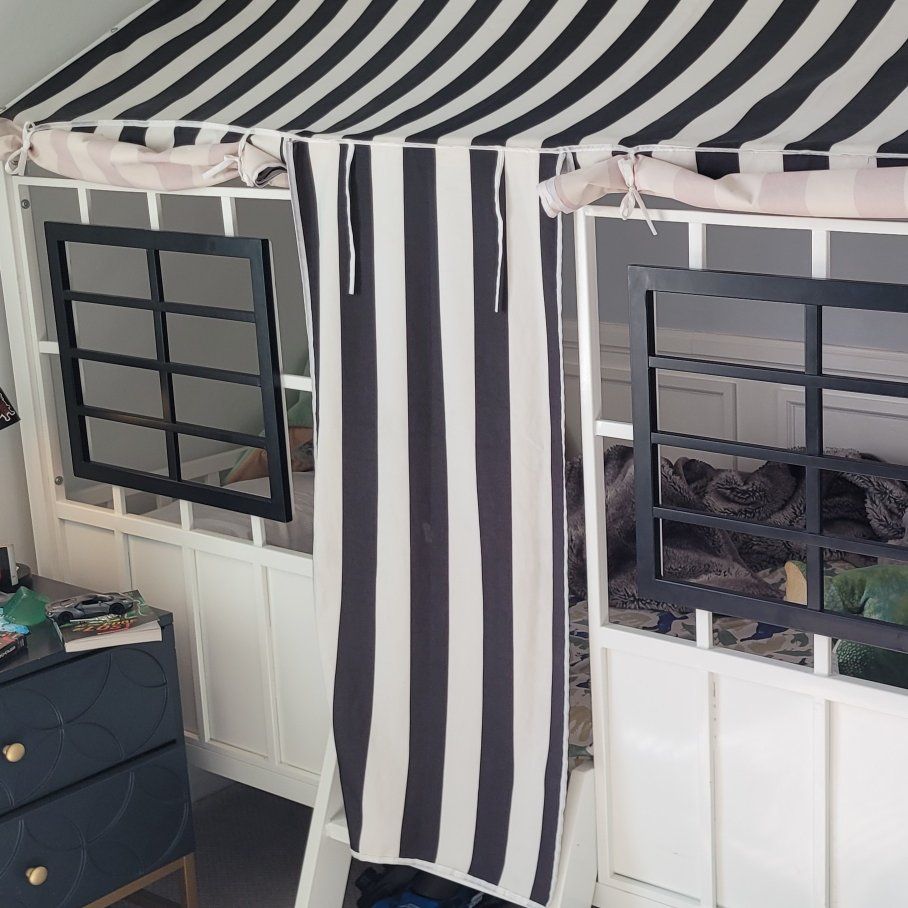 Metal twin bed frame "house"