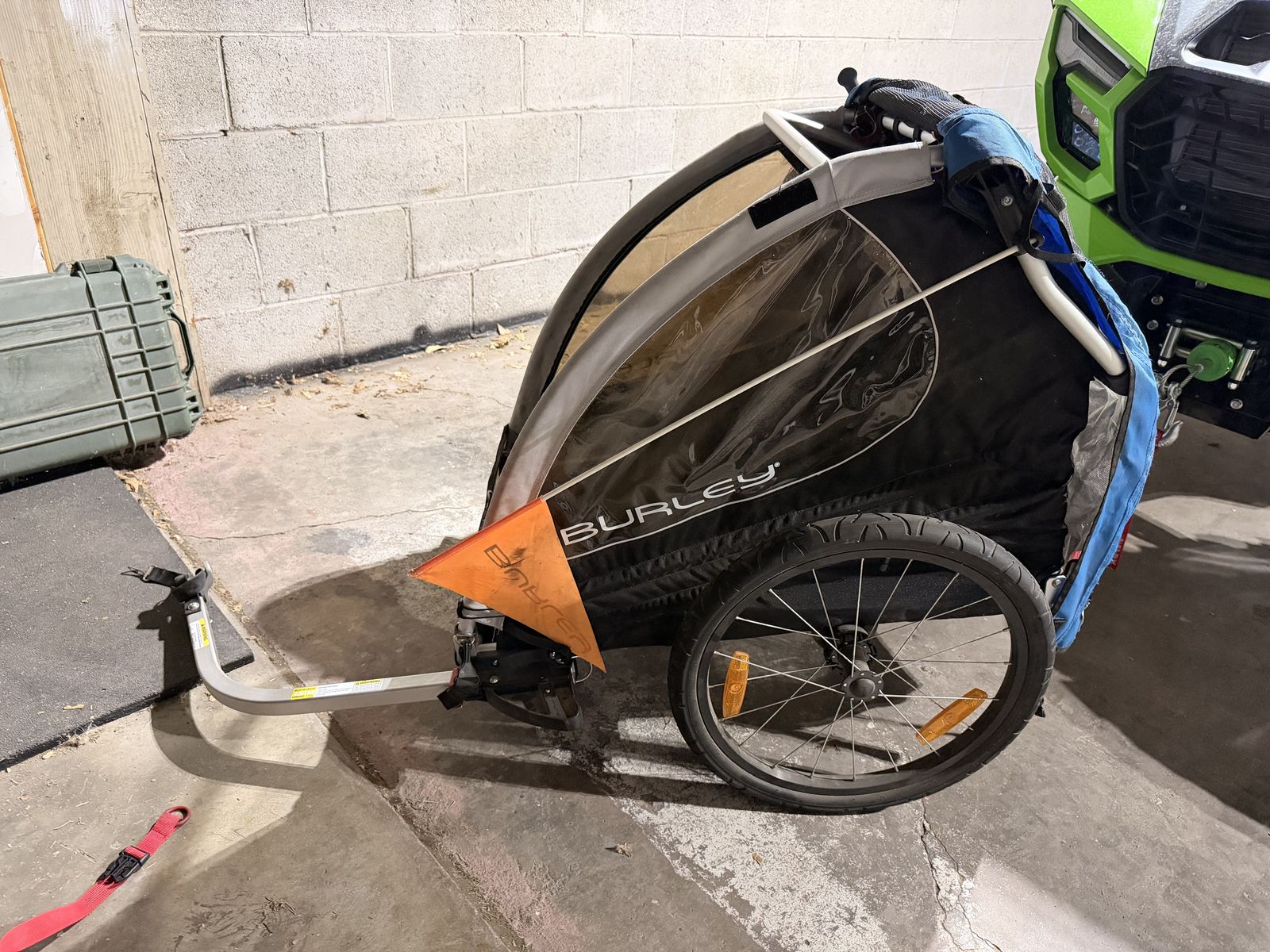 Burley Encore bike trailer