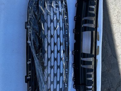 2023-2026 Ford Escape Front Grill