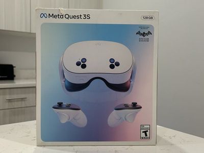 Meta Quest 3S – 128GB – Original Box + Accessories – Good Condition