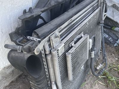 Mercedes SL 55 AMG radiator with fan