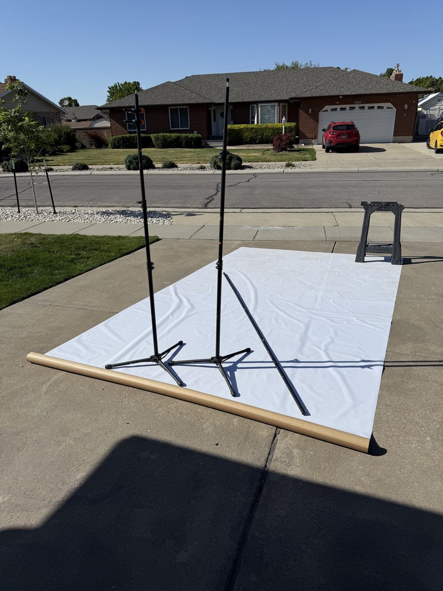 10’ x 20’ White Vinyl Backdrop and Stand