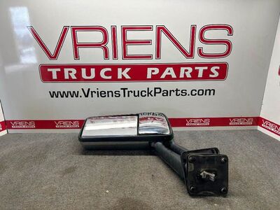 Peterbilt 579 Right Door Mirror