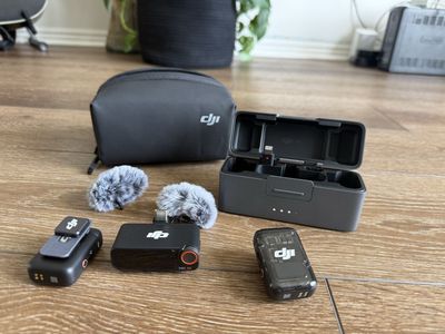 DJI Mic 2 Compact Wireless Microphone System with 2 Transmitters, 1 Receiver and extra 2 lavaliers