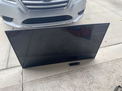 50 inch Vizio TV with remote