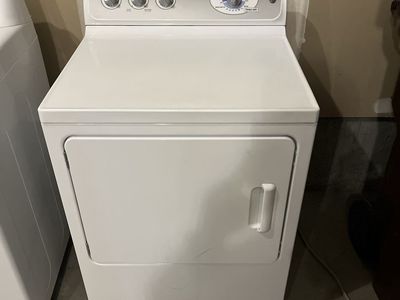 GE White Electric Clothes Dryer