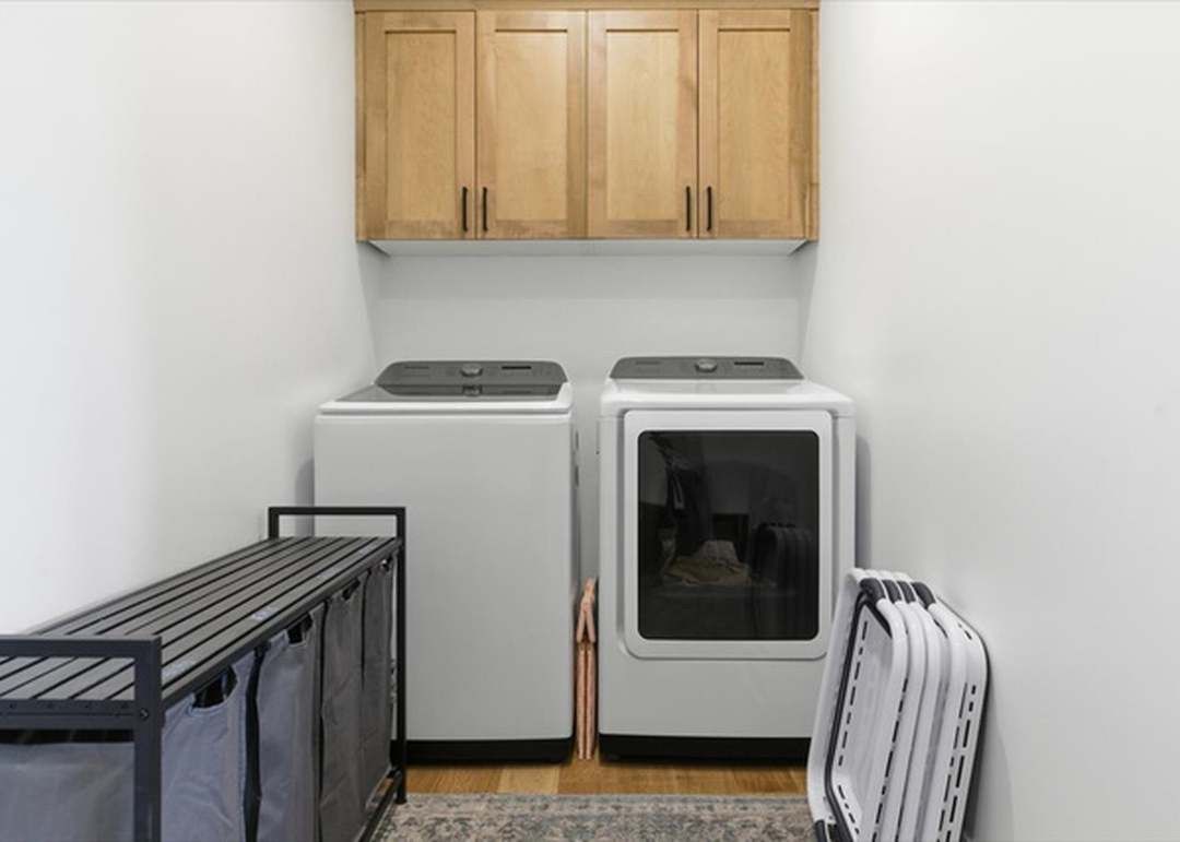Samsung Washer (free dryer if wanted)