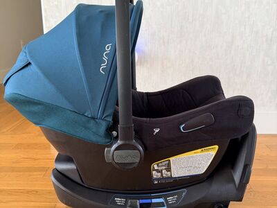 Nuna PIPA Infant Car Seat with Base color Lagoon