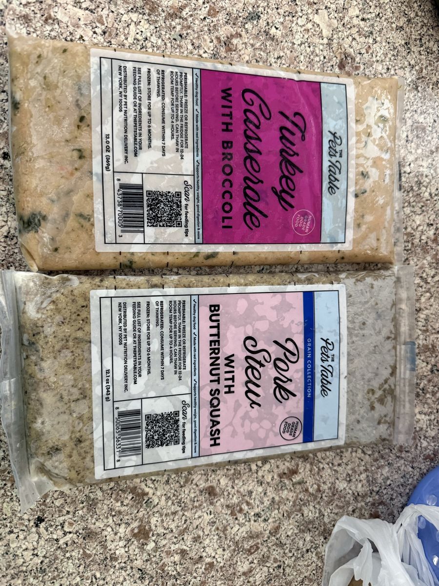 The Pets Table Dog Food Packs - Turkey Casserole & Pork Stew