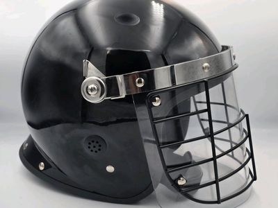 Protective Helmet with Full Face Shield & Steel Face Guard Cosplay – Excellent Condition!