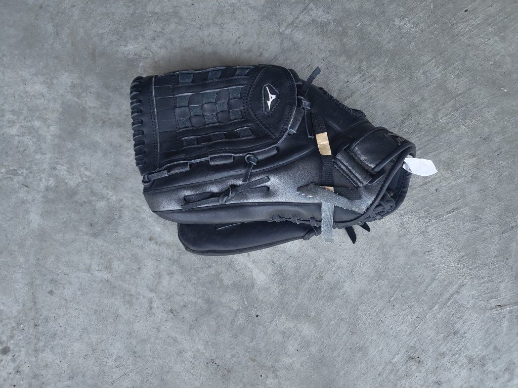 Mizuno GBP1304 FR Youth/Adult Baseball/Softball Glove Black LeftHand Throw