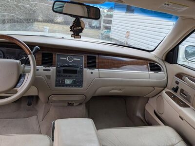 2007 LINCOLN TOWN CAR Designer Series