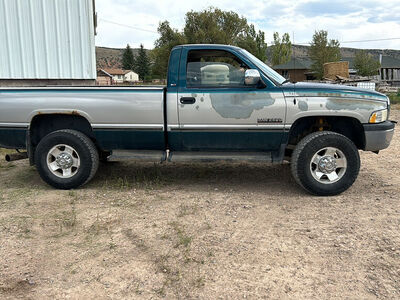 1996 DODGE RAM 2500 Laramie