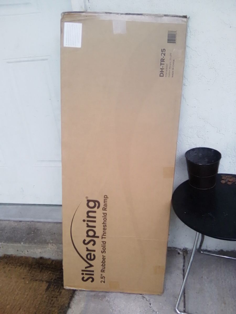 SilverSpring 2.5" Rubber Solid Threshold Ramp - DH-TR-25