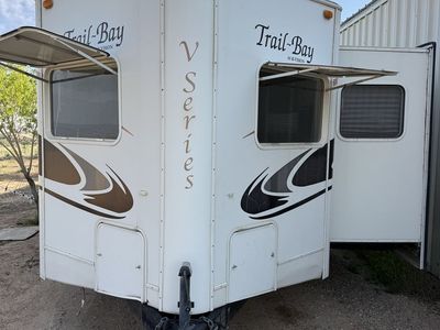 2009 R Vision Trail Bay 28 Ft