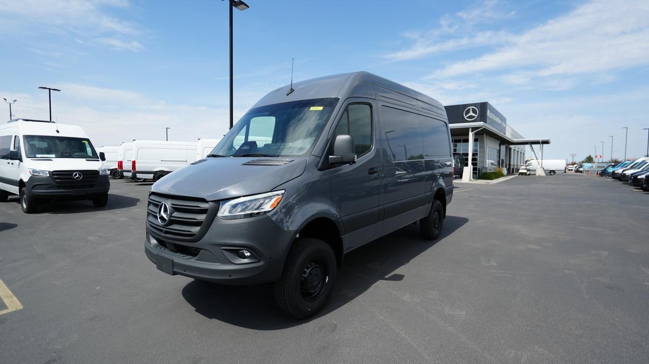 2025 Mercedes-Benz Sprinter 2500