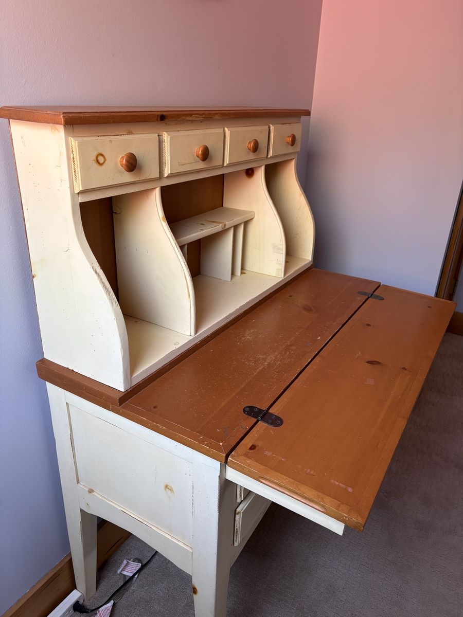 Wood desk with hutch