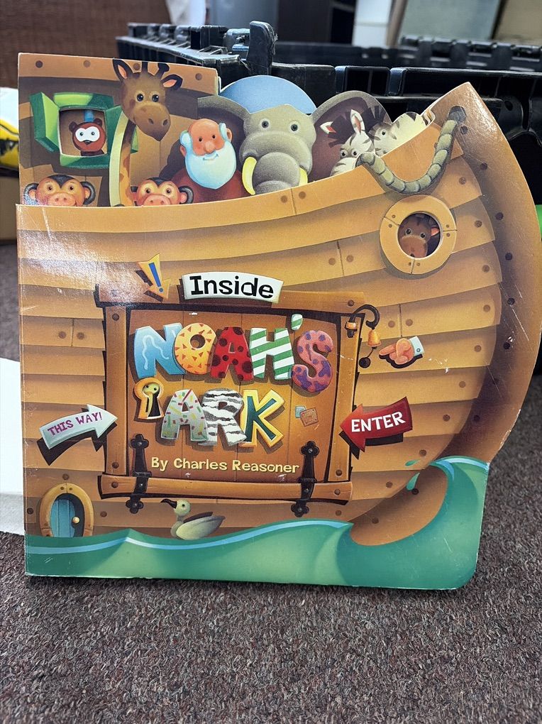 Noah's Ark Board Book