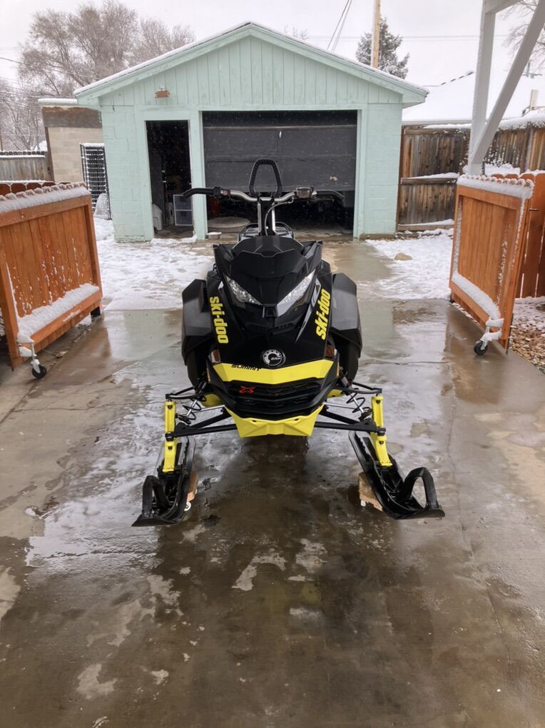 2017 Skidoo Summit 850