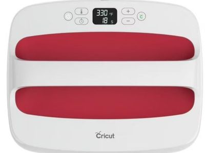 Cricut EasyPress 2 - 12" x 10" w/ Pad