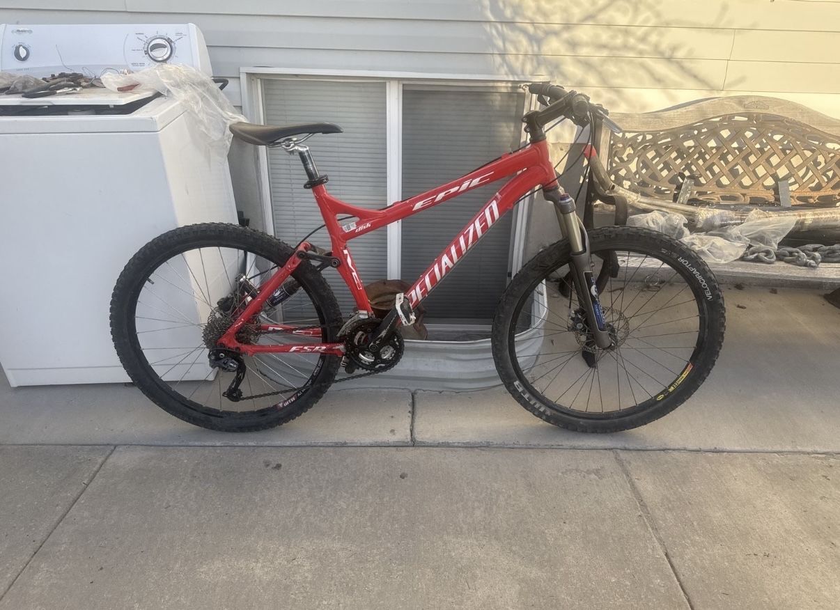 Specialized Epic Disk Mountain Bike