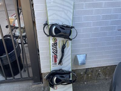 Ride Snowboards Machete Snowboard with Bindings - Used