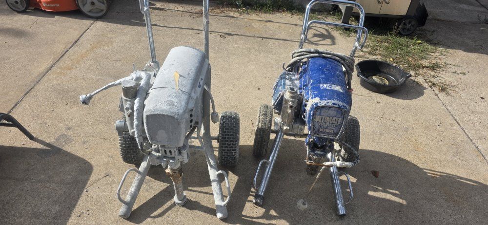 2-graco 1095 for rebuild or parts 