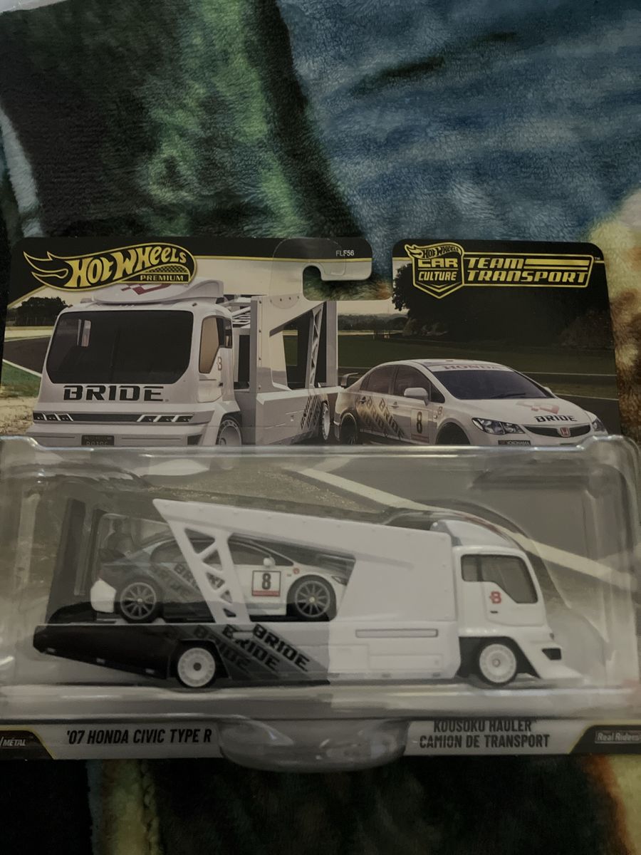 Hot Wheels Premium Car Culture Team Transport '07 Honda Civic Type R & Kousoku Hauler