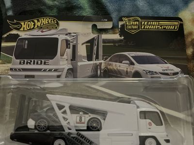 Hot Wheels Premium Car Culture Team Transport '07 Honda Civic Type R & Kousoku Hauler