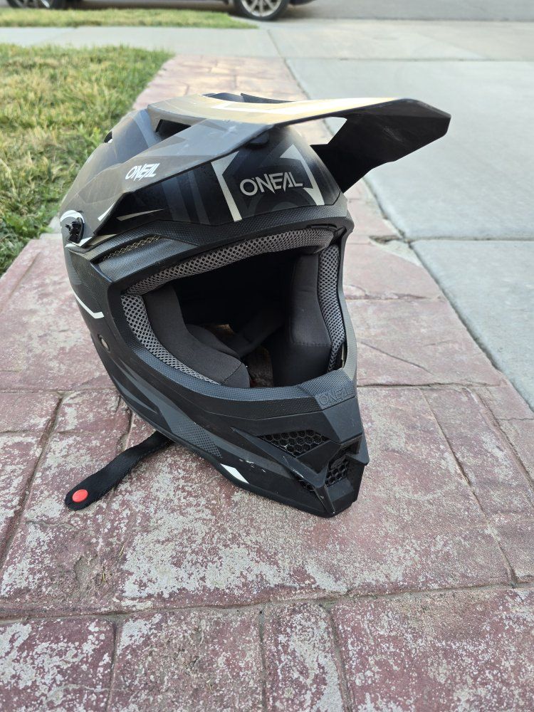 O'Neal 3SRS Motocross Helmet Black DOT / ECE Approved Off-Road Dirt Bike