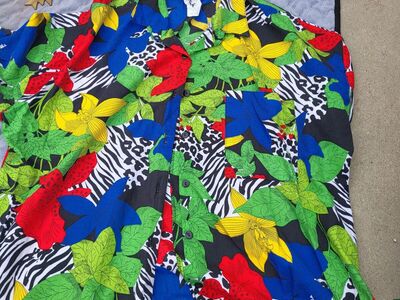 Men's large Hawiian Print Shirt