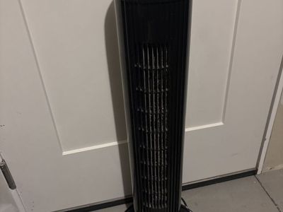 Pelonis Oscillating Tower Fan