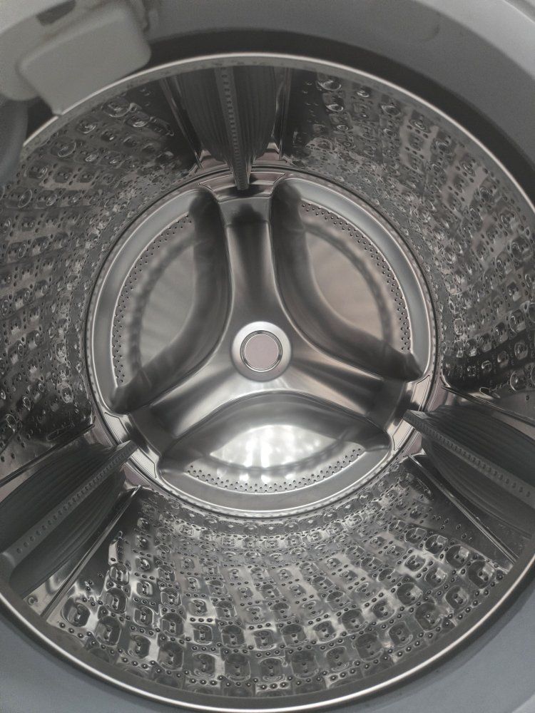 Main image 2