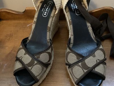 Womens size 8 hills for sale