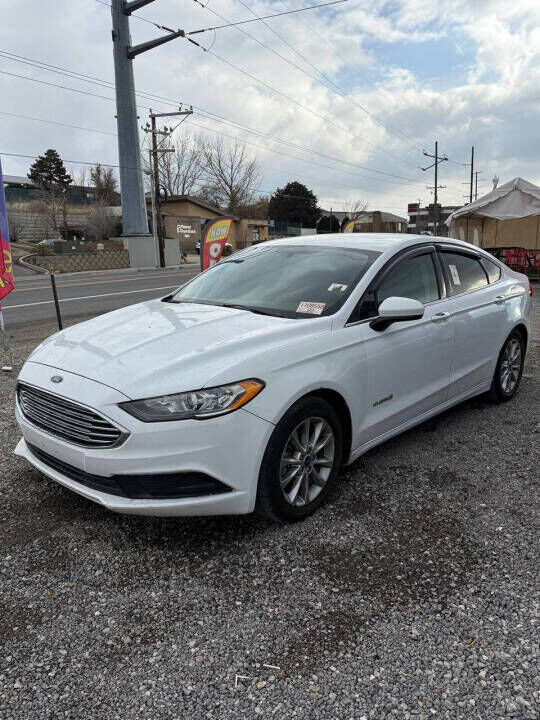 2017 FORD FUSION SE