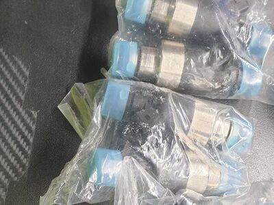 fuel injectors for sale for a Chevy 5.3